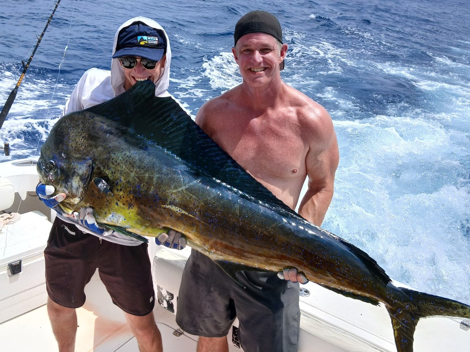 Full day inshore fishing trip Playa Herradura Costa Rica snapper grouper roosterfish 35ft boat