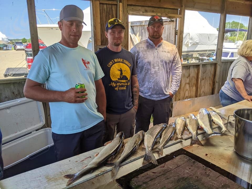 Two fish caught in Saint-Joseph