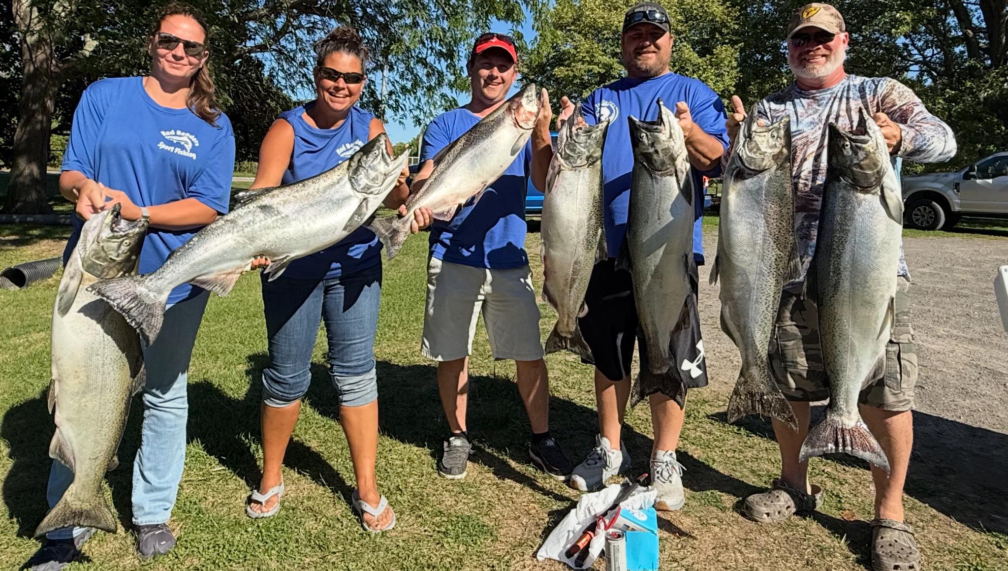 5 chinook salmon and pink salmon caught while fishing in NY