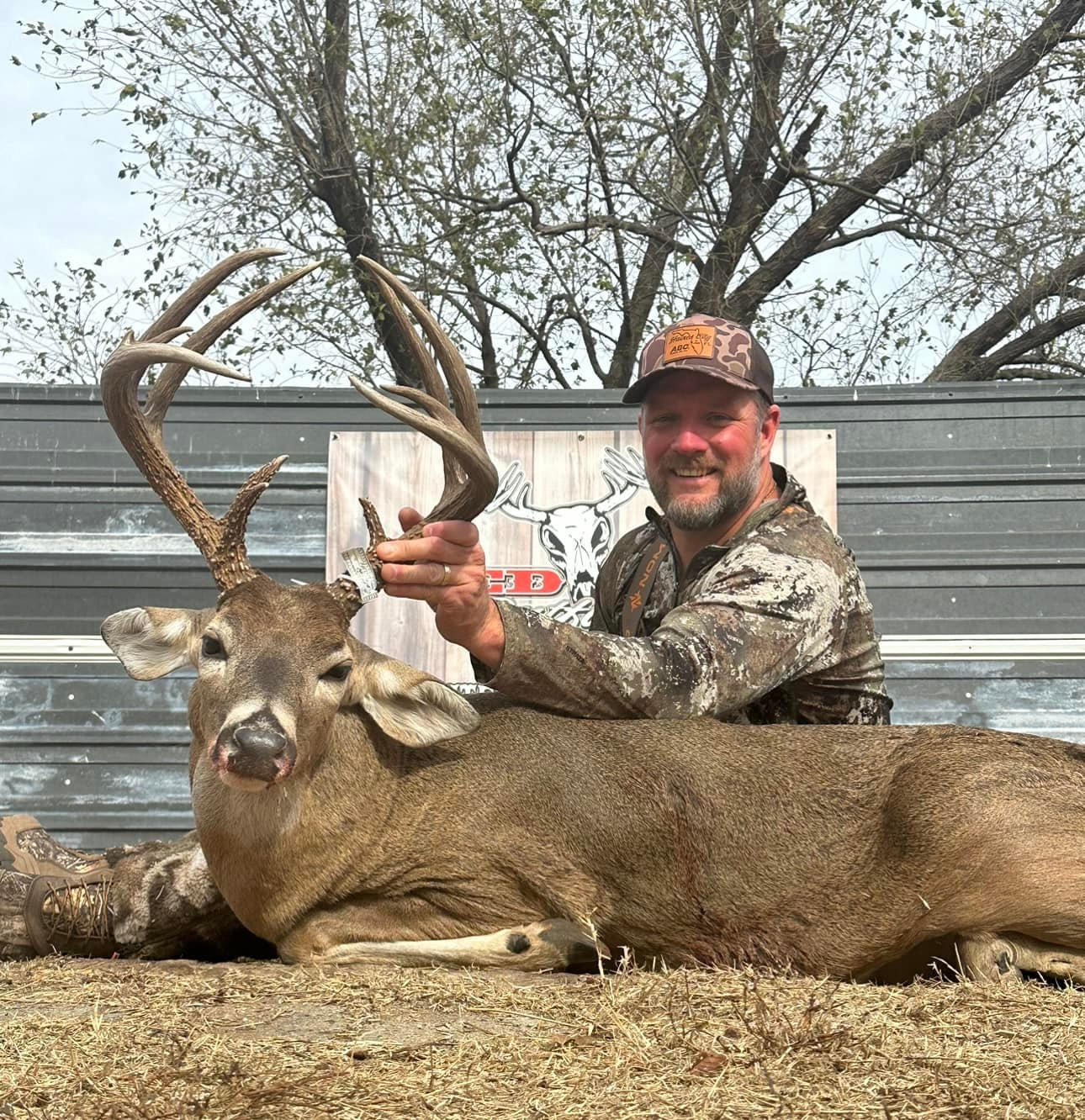 Skilled hunter with trophy catch in TX
