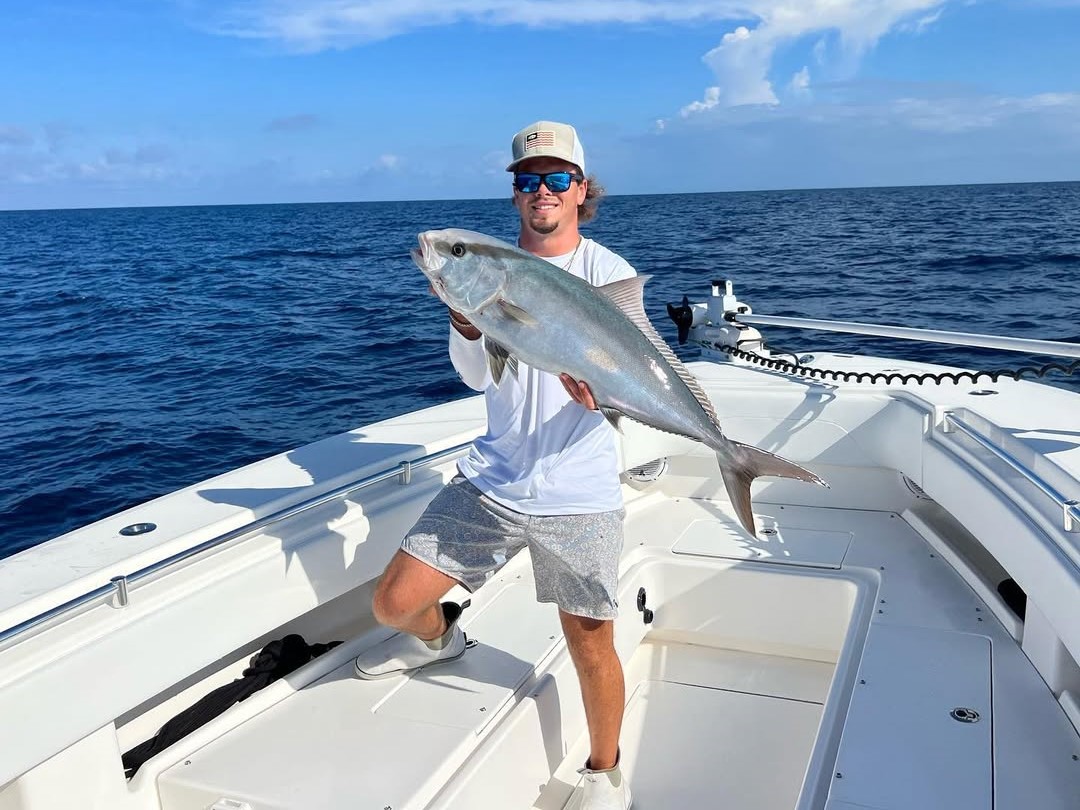 Tampa Bay inshore fishing charter boat with Captain Bryce targeting snook and redfish