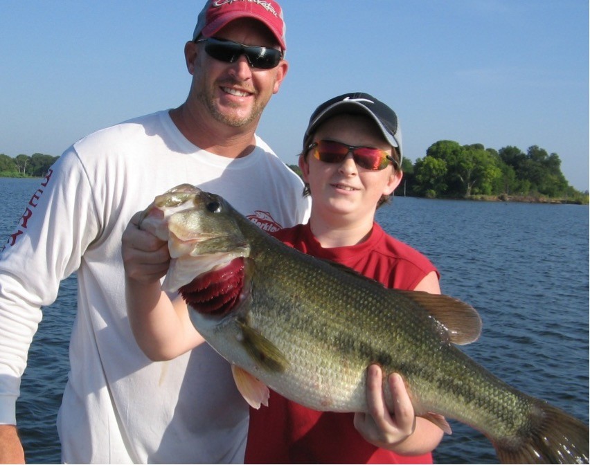 Lake Fork Bass Fishing Charters- Full Day Experience! 