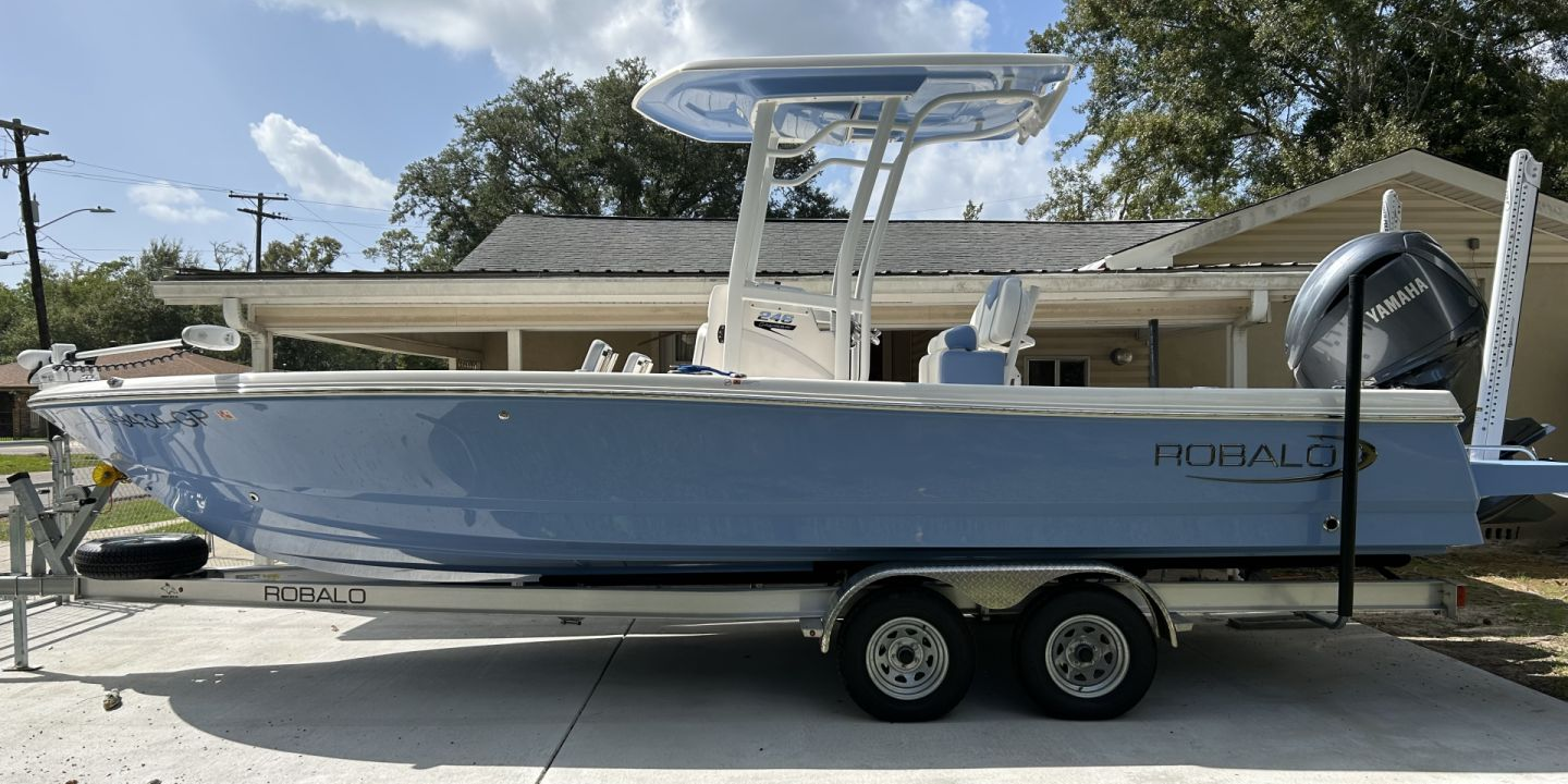 Center Console Boats