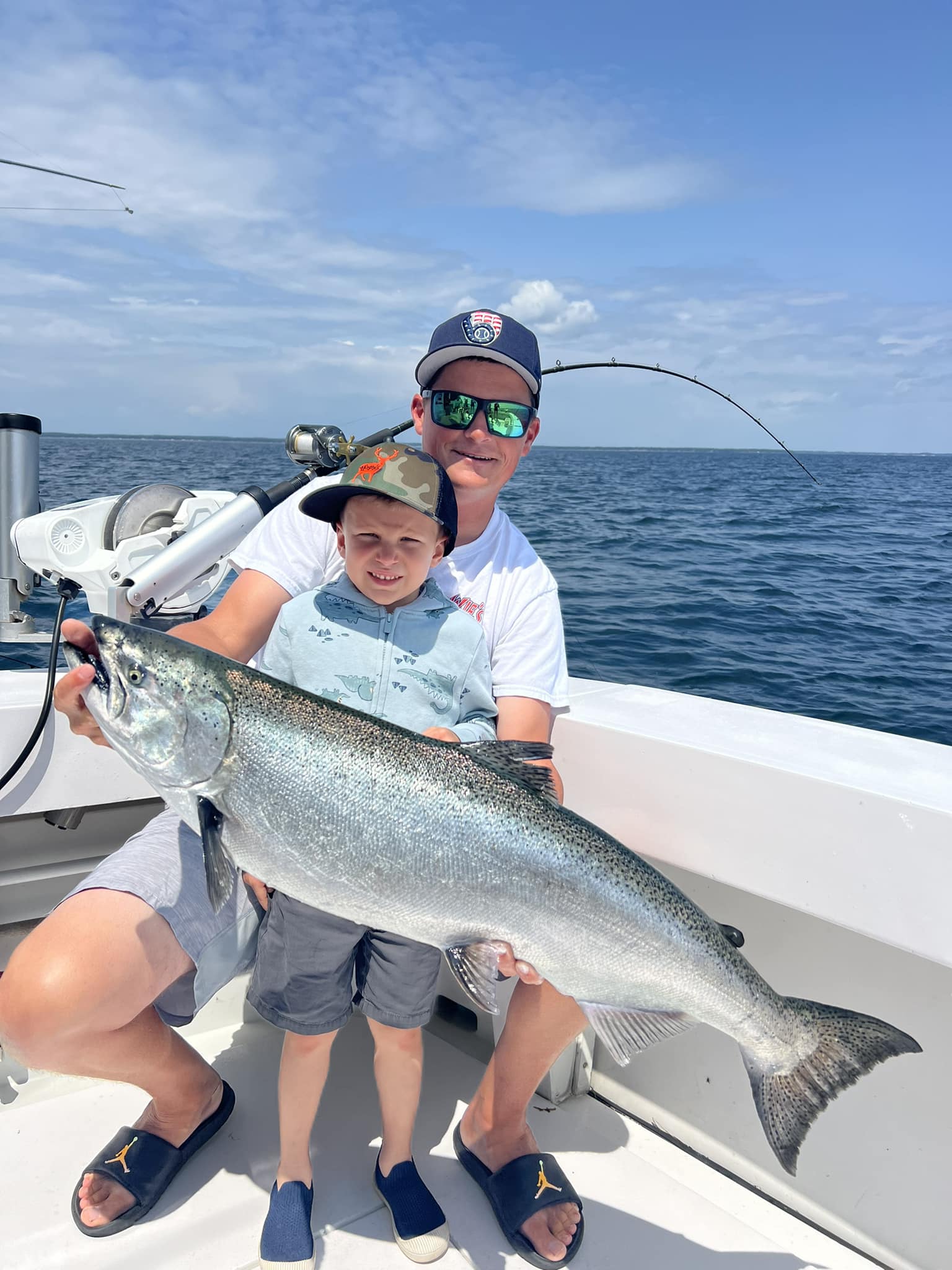 Chinook salmon, fishing in Sturgeon Bay