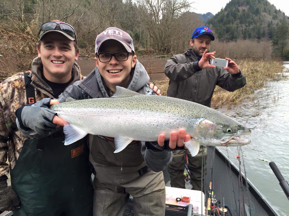 3 people fishing in Portland