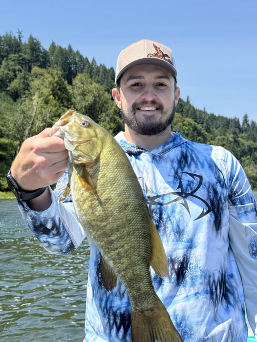 Smallmouth bass caught during fishing tour in Roseburg Oregon