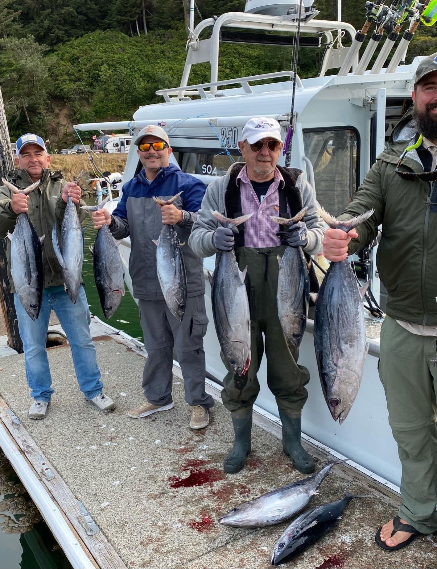 Offshore Albacore Tuna Fishing Winchester Bay Oregon