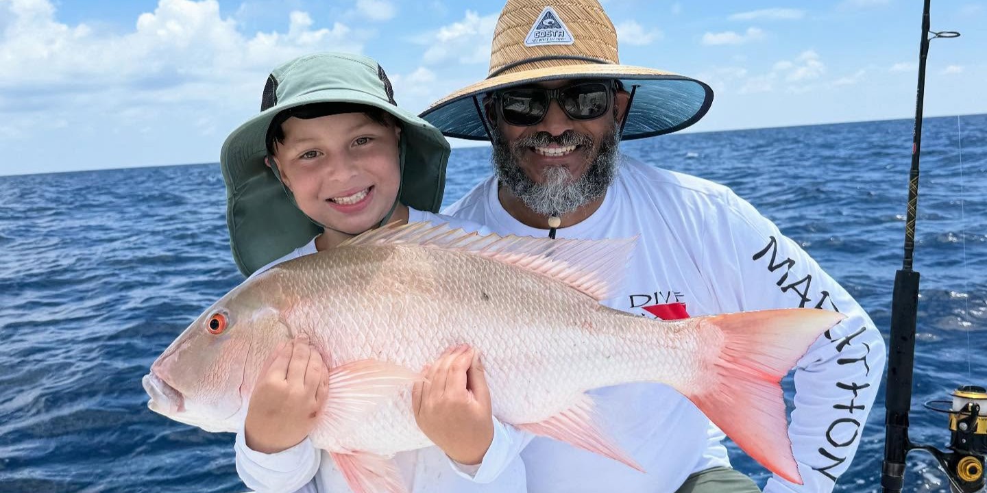 Big Pine Key inshore fishing boat targeting snapper with anglers and fishing gear ready
