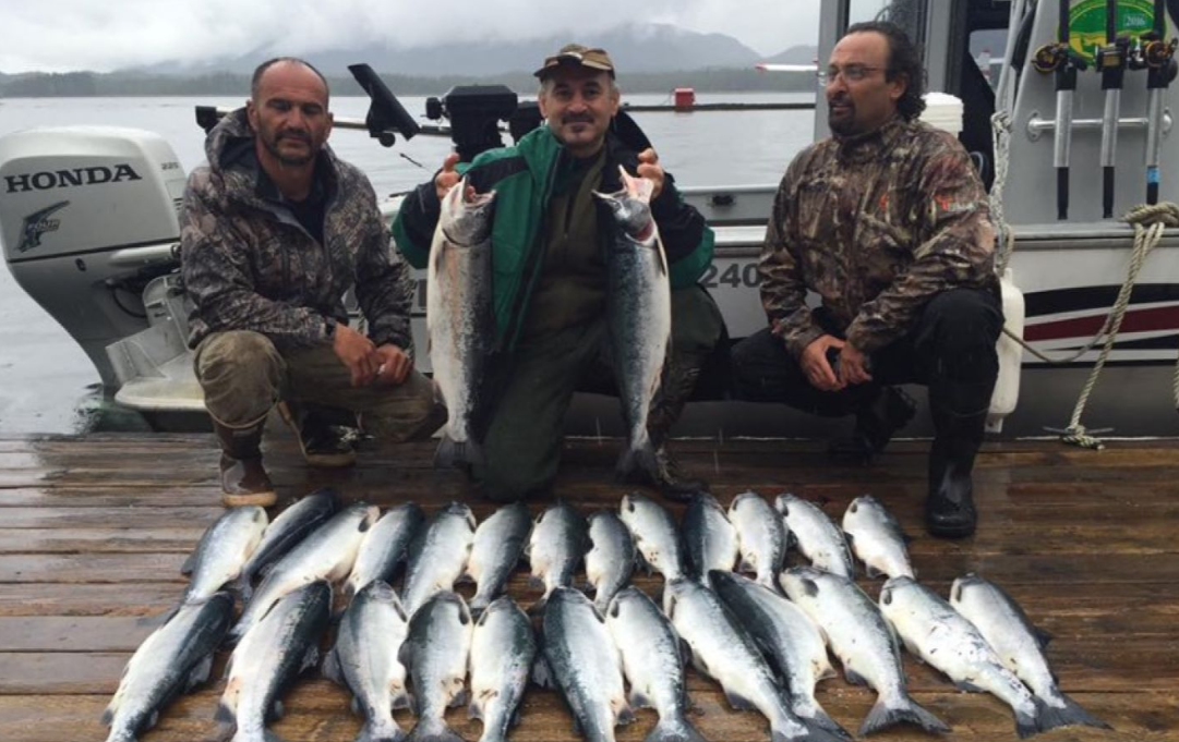 5 bonnethead sharks caught by 3 people in Ketchikan