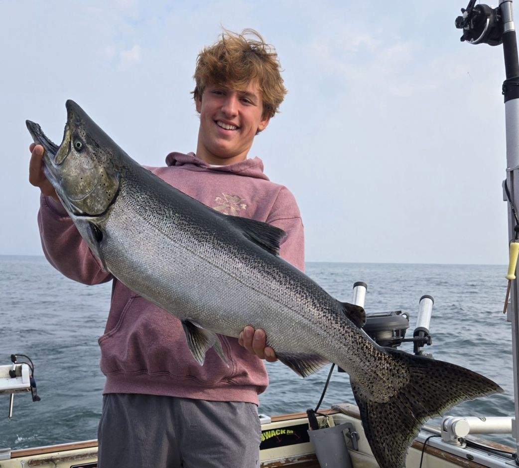 Chinook salmon catch from fishing charter in St. Catharines ON
