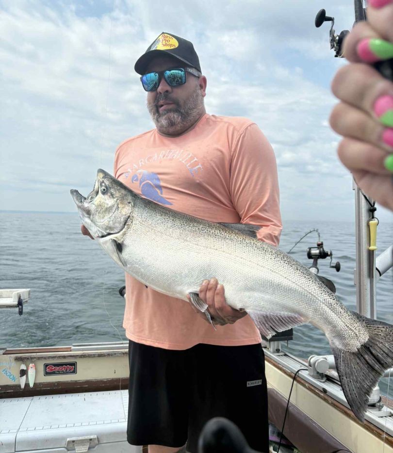 Large Chinook salmon caught while fishing in St. Catharines ON