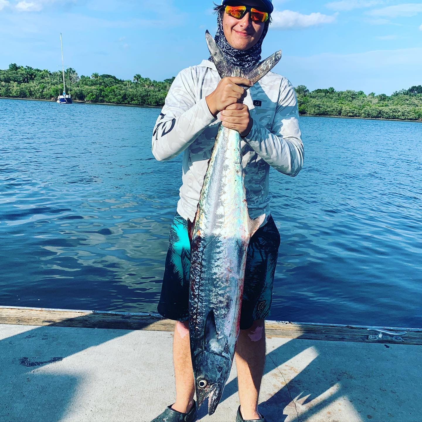 1 angler enjoying a fishing trip in FL