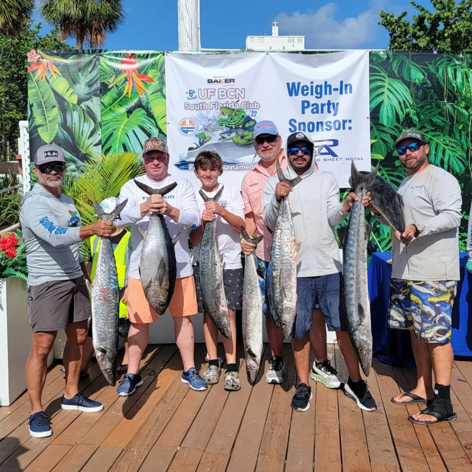 Five large king mackerel, great barracuda, blackfin tuna, cero mackerel caught at Pompano Beach