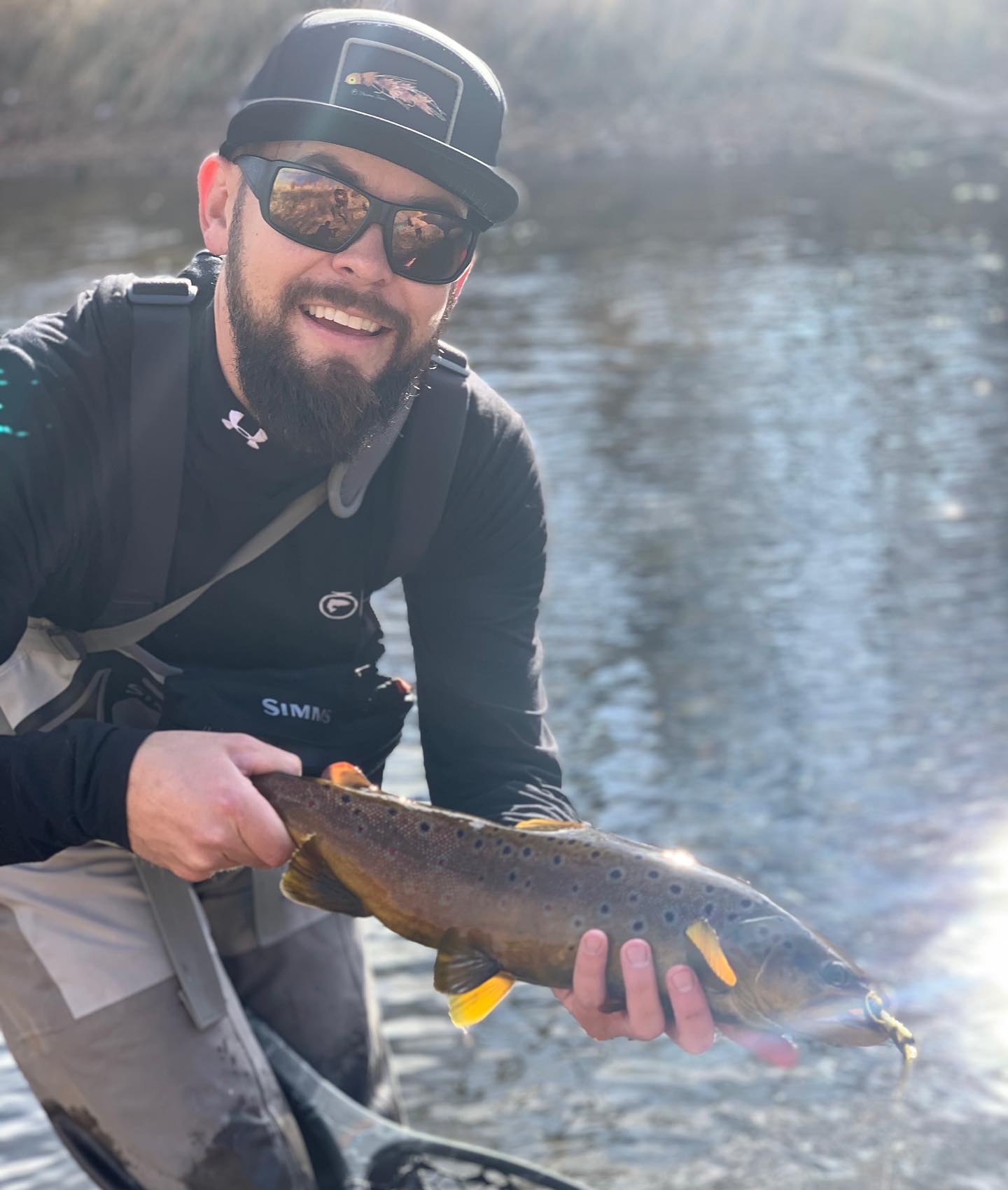 One fisherman catching a fish in Roy